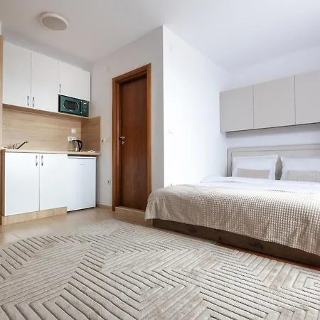 Apartment Pirin Sense Stunning View - - Free Parking - Bbq *